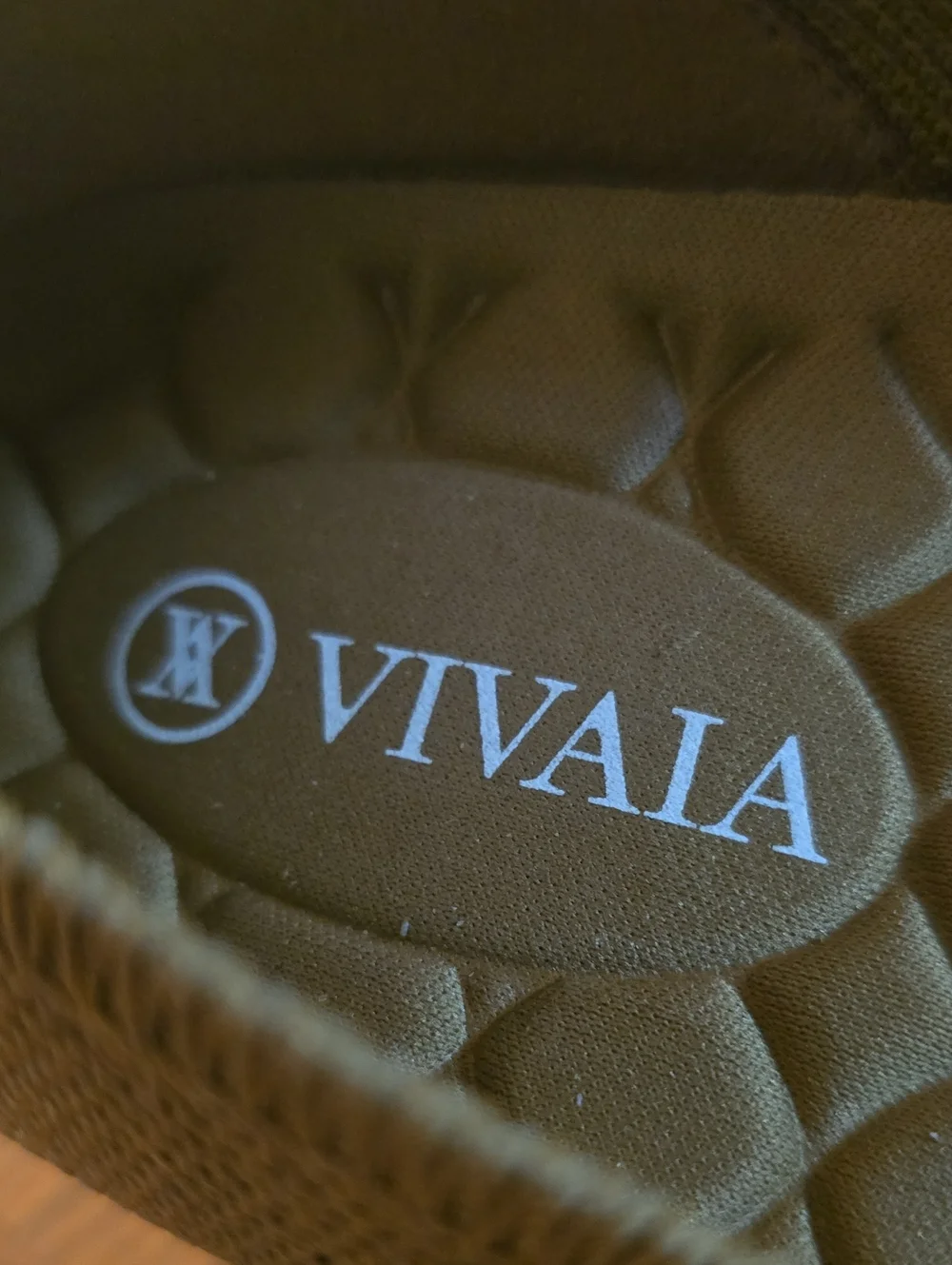 Vivaia Wedges